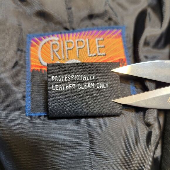 Cripple Creek Vintage Leather Women's Black With White Design Vest Western Boho - Picture 14 of 15